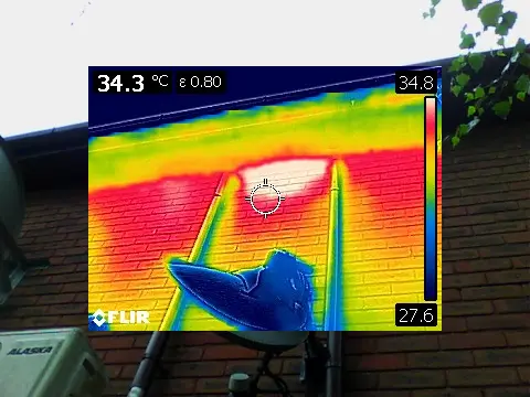 Honey Bee Surveys 22 Honey bee removal survey - thermal image of a honey bee colony in a brick cavity wall - Wimbledon, South London - removed by honey bee removal & relocation specialists SwarmCatcher
